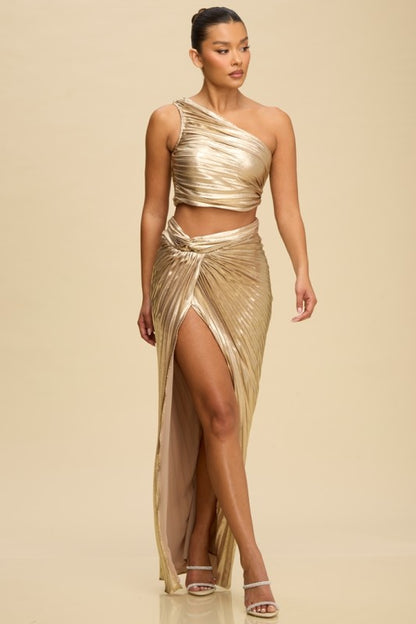 METALLIC PLEATED SKIRT TOP SET