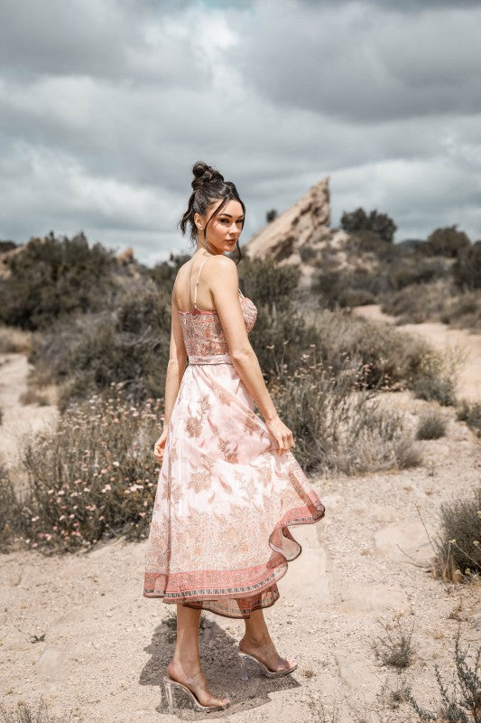 SWEETHEART NECK SPAGHETTI STRAP PRINTED MIDI DRESS