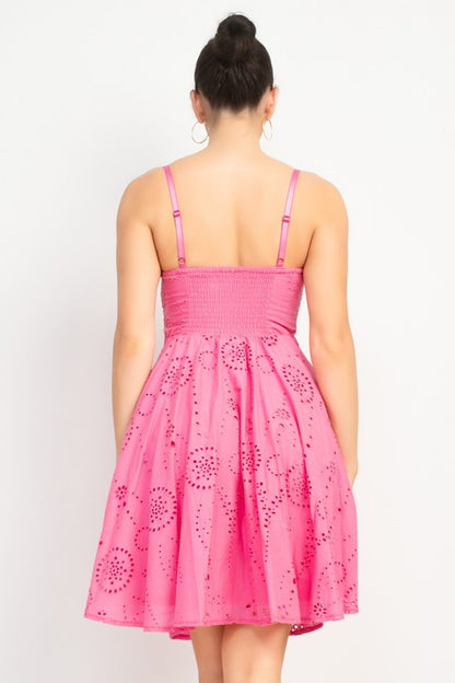 EYELET BACK SHIRRED SWEETHEART DRESS