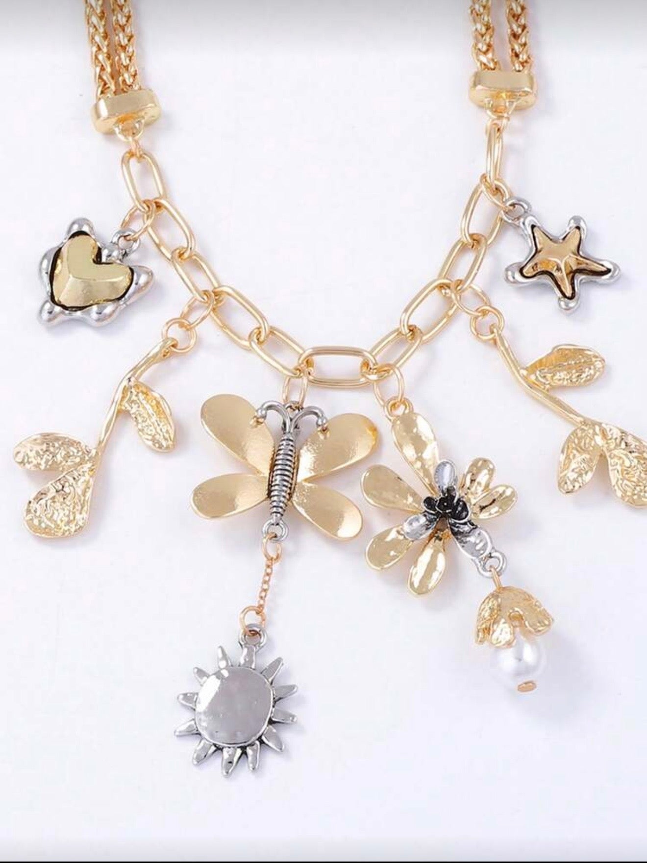 HIGH END FLORAL TASSEL PENDANT NECKLACE