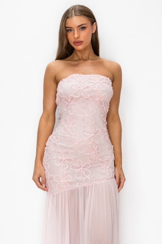 3D FLORAL LACE TUBE MESH DROPPED MAXI DRESS