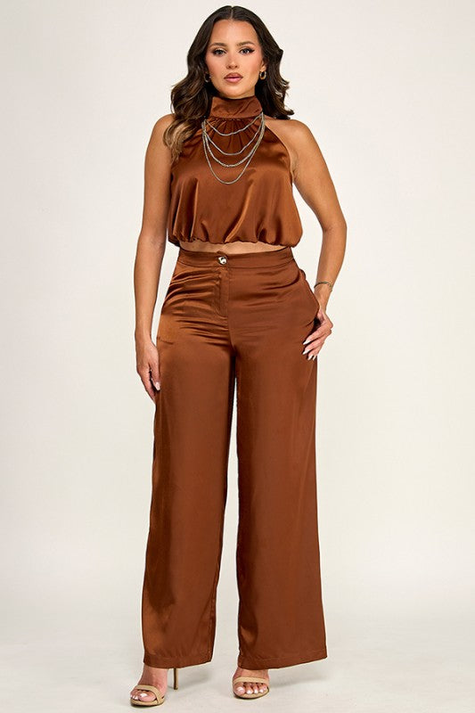 HALTER NECK CHAIN TRIM TOP W/ PANTS SET