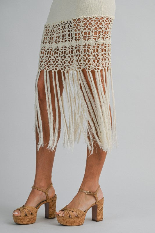CROCHET FRINGE HEM KNIT MIDI DRESS