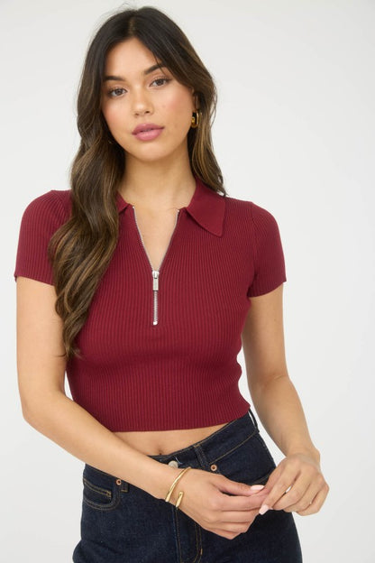 COLLARED HALF ZIPPED KNIT CROP TOP
