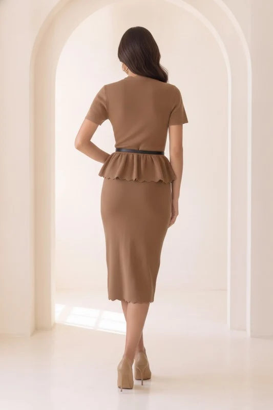 V NECK SCALLOP DETAILED KNIT MIDI DRESS
