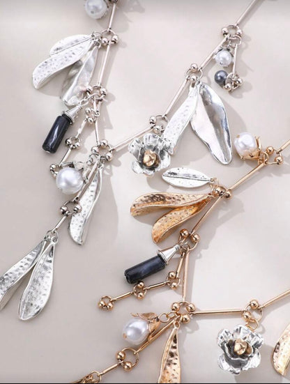LUXURY METAL FLOWER PENDANT NECKLACE