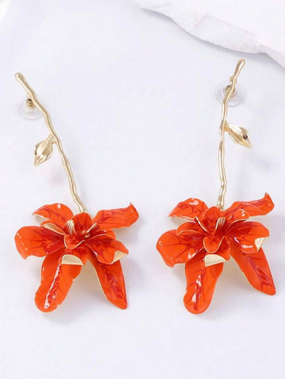 STEM DROP METAL FLOWER EARRINGS