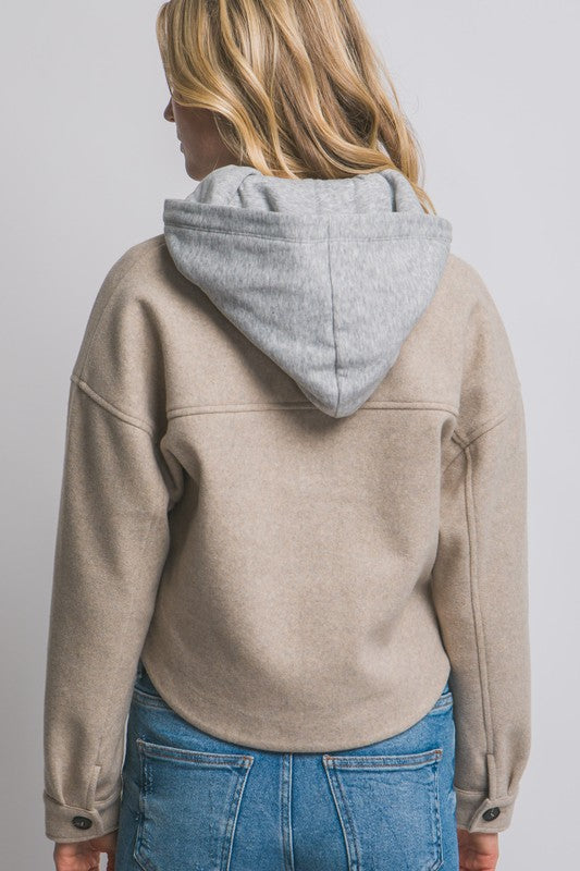 CROPPED FLEECE SHACKET WITH REMOVABLE HOOD