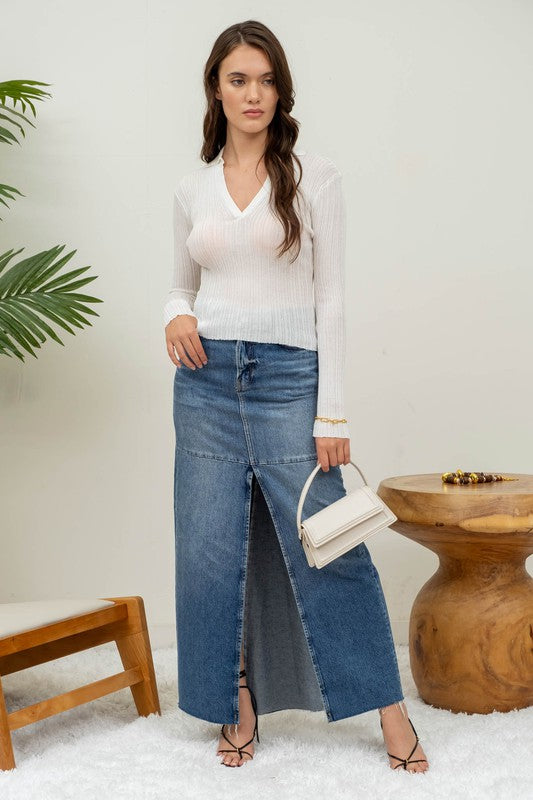 SOLID COLLARED KNIT TOP