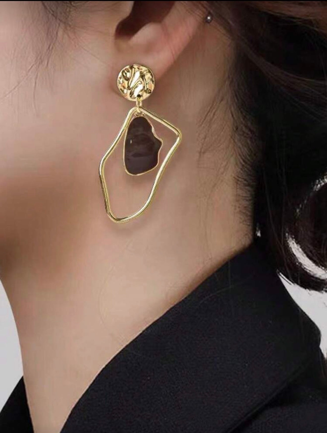 ASYMMETRICAL GEOMETRIC FASHION EARRINGS