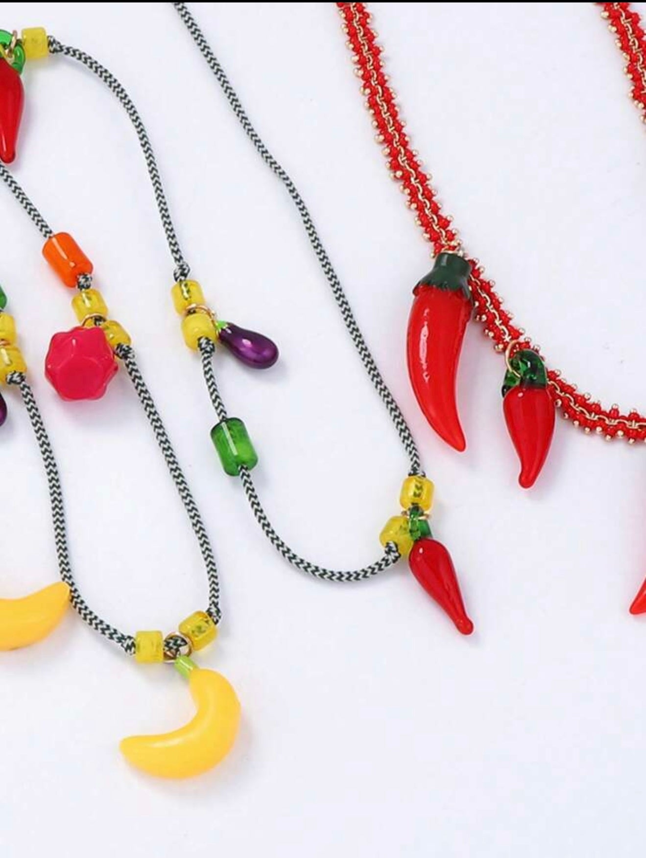 CASUAL EXAGGERATED CHAIN CHILI PENDANT NECKLACE