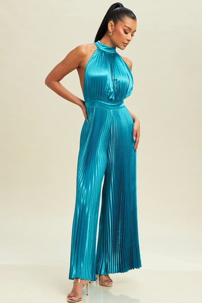 SOLID PLEATED JUMPSUIT