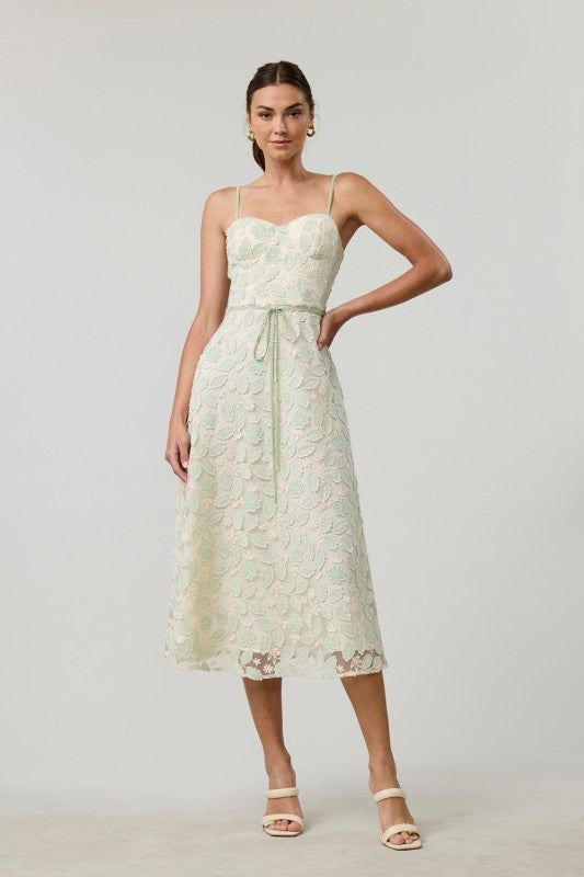 FLORAL EMBROIDERED MIDI DRESS
