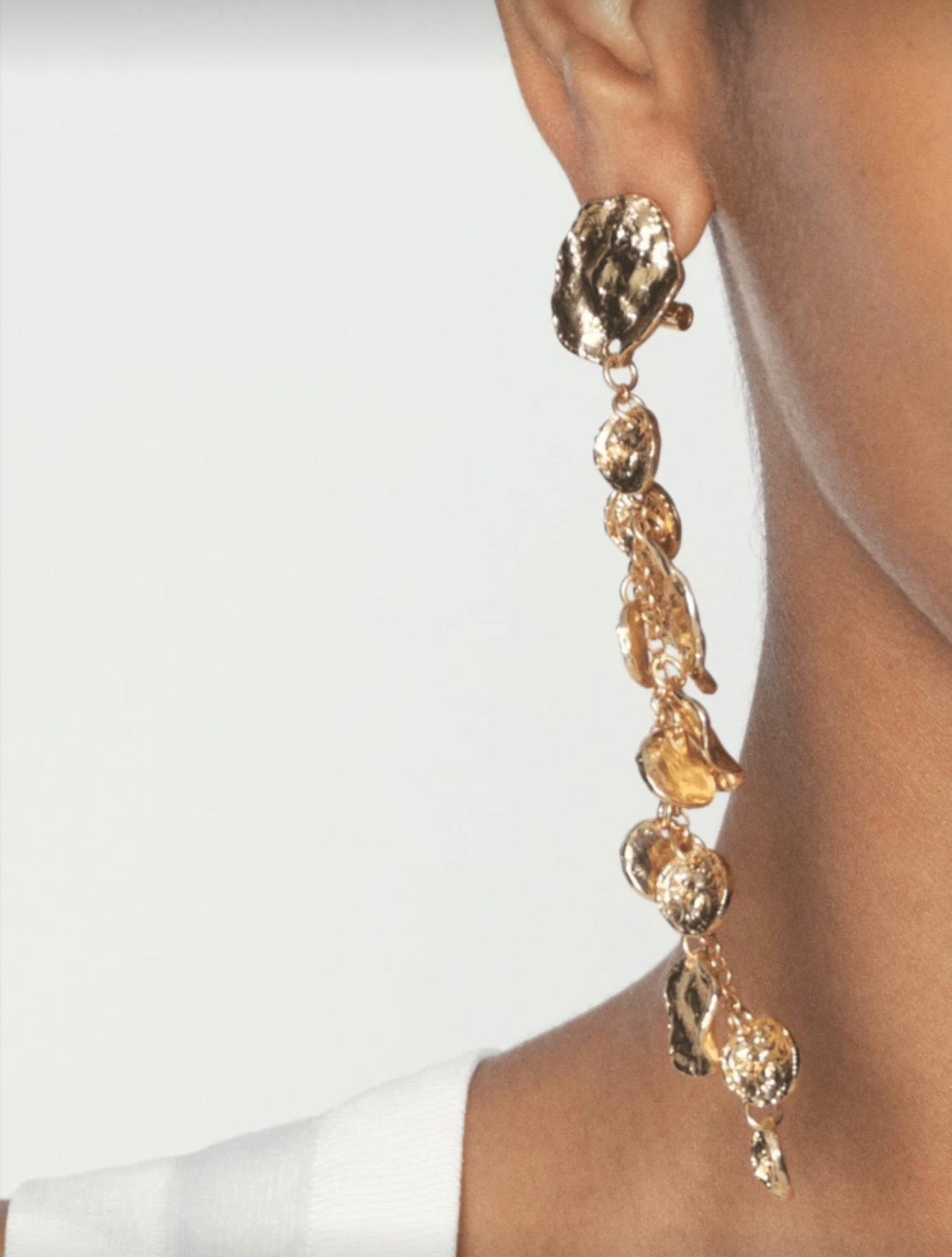 TASSEL GOLD EARRINGS