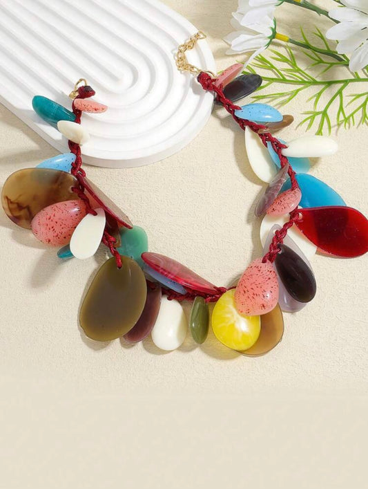 COLORED PETAL NECKLACE