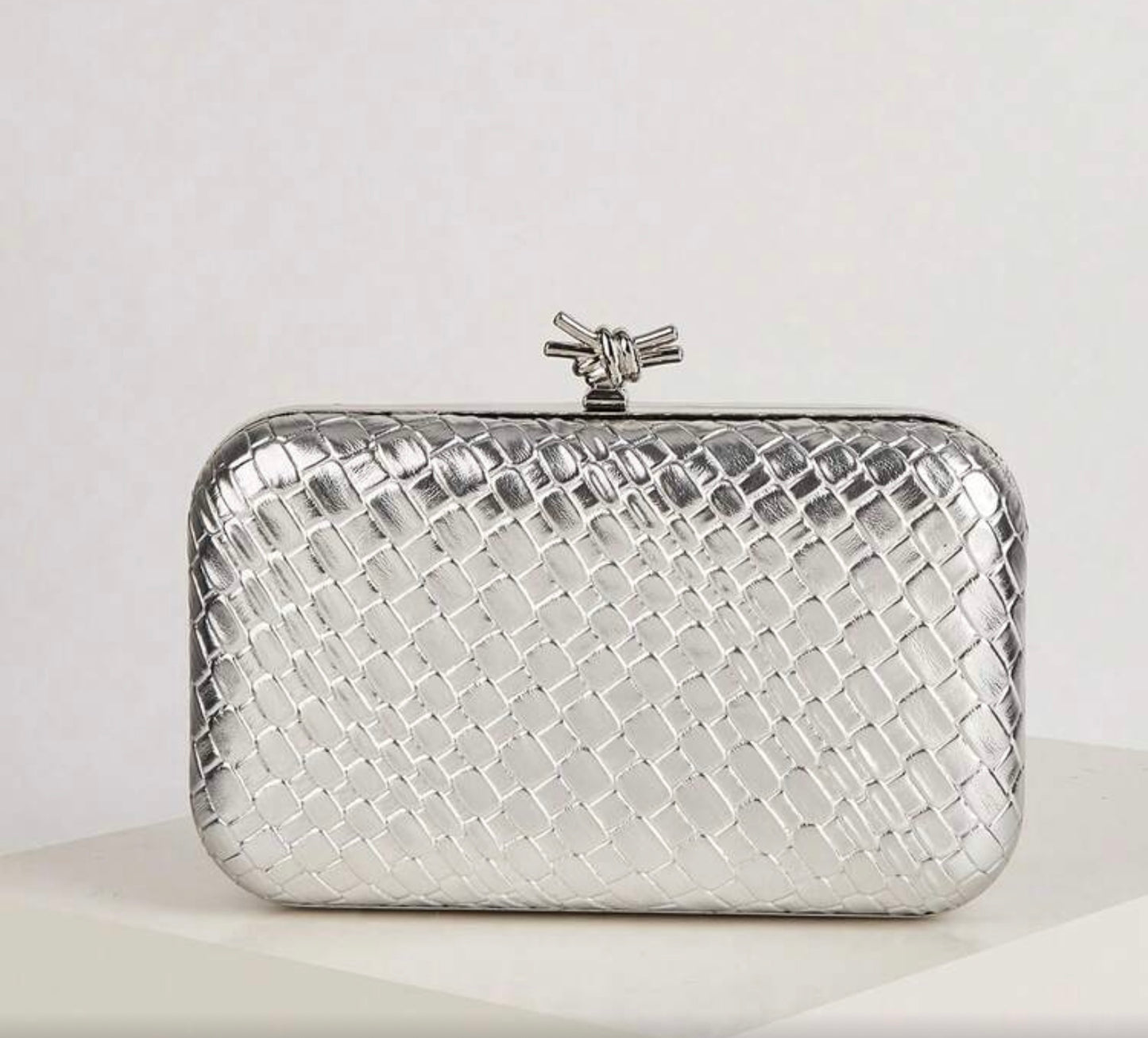 TEXTURED LEATHER EVENING CLUTH BAG