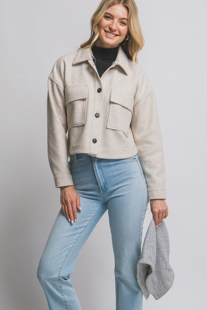 CROPPED FLEECE SHACKET WITH REMOVABLE HOOD