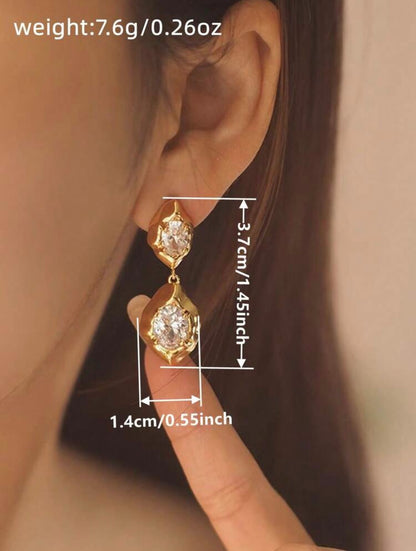 ASYMMETRICAL GEOMETRIC EARRINGS
