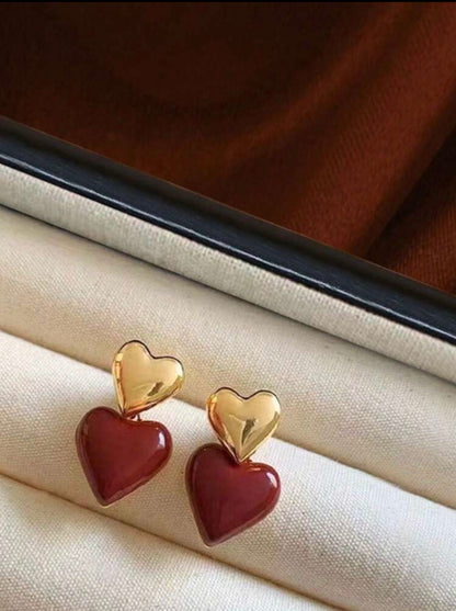RED HEART SHAPED EARRINGS