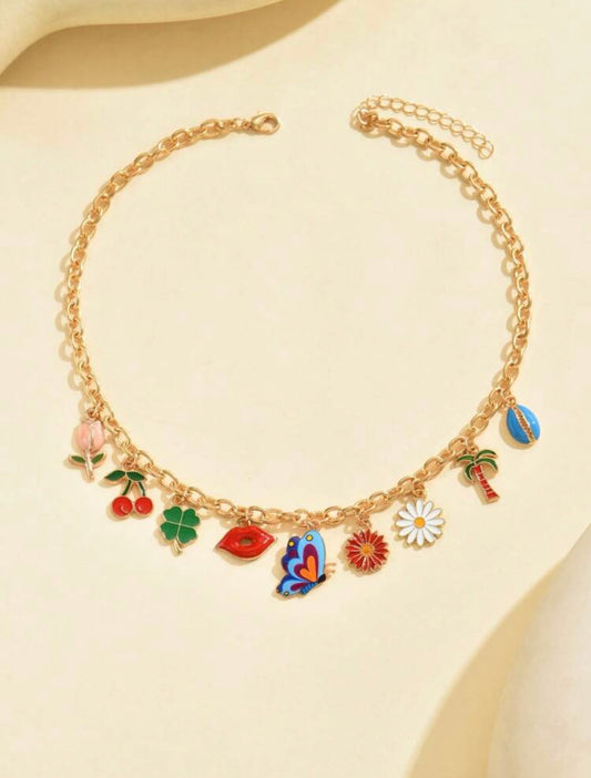 PENDANT MULTI CHARMS NECKLACE