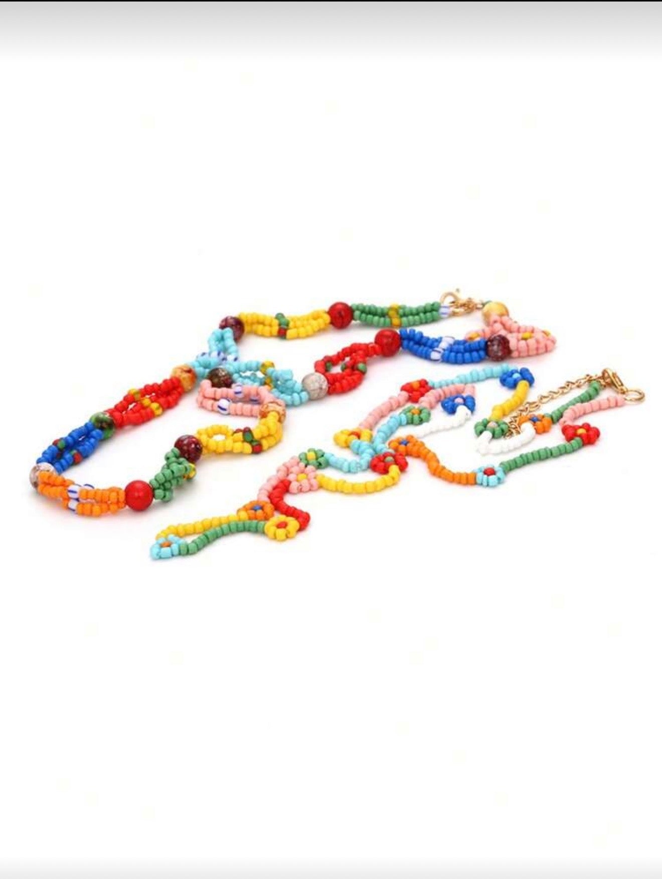 BOHEMIAN COLORED BEADED NECKLACE