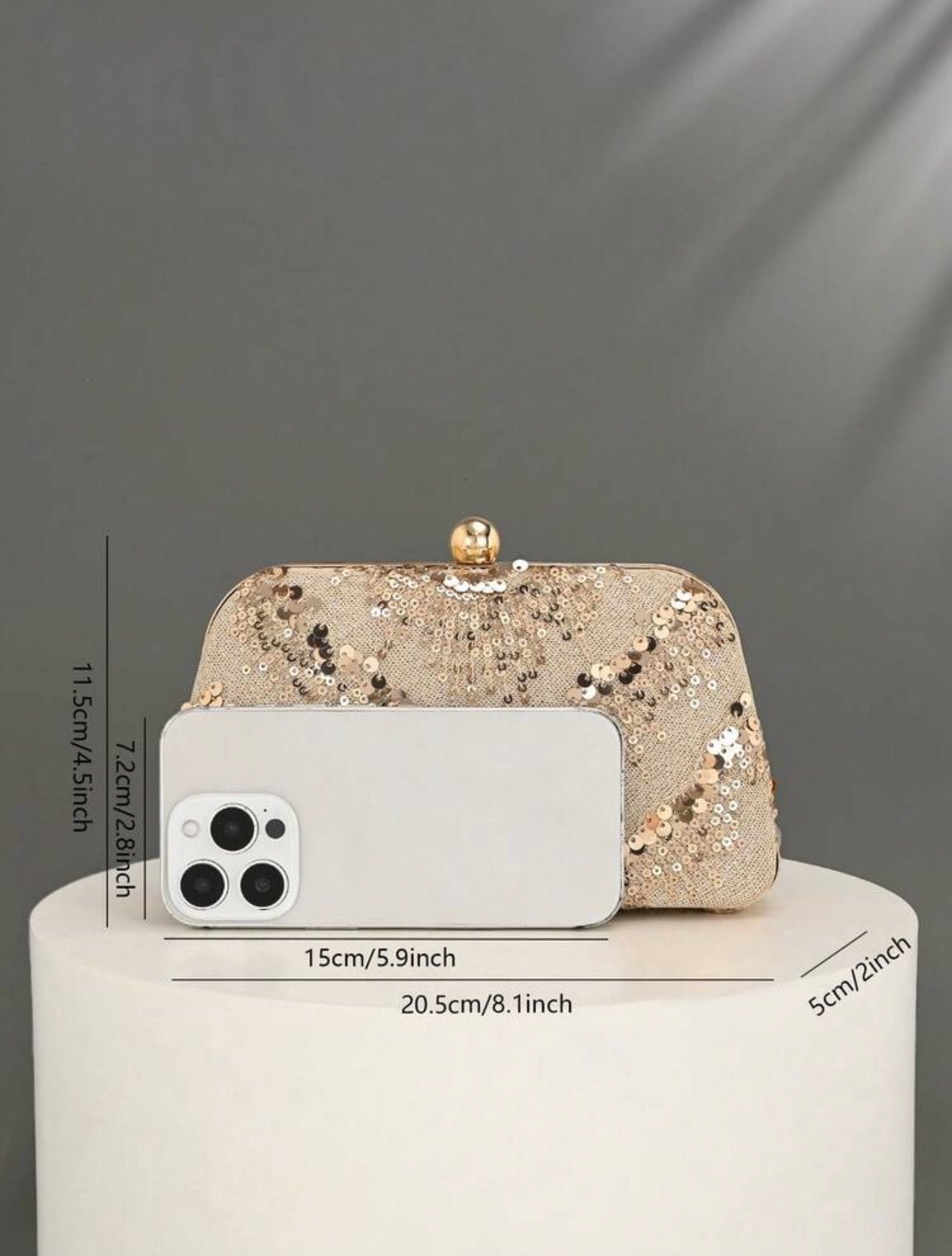 VINTAGE SHINY SEQUINED EMBROIDERED EVENING CLUTCH