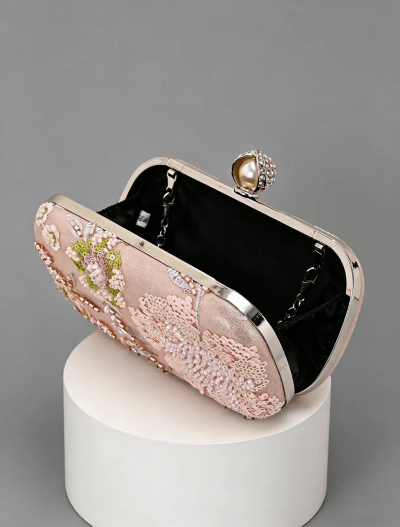 FLORAL SEQUIN BEADED EVEING CLUTCH