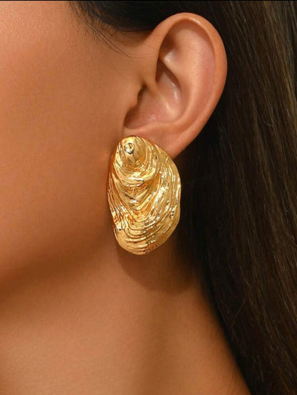 GEOMETRIC ASYMMETRICAL EARRINGS