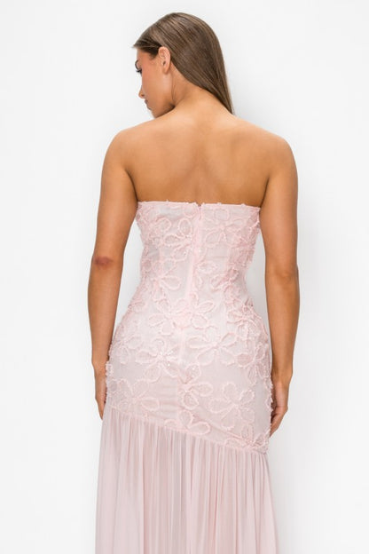 3D FLORAL LACE TUBE MESH DROPPED MAXI DRESS