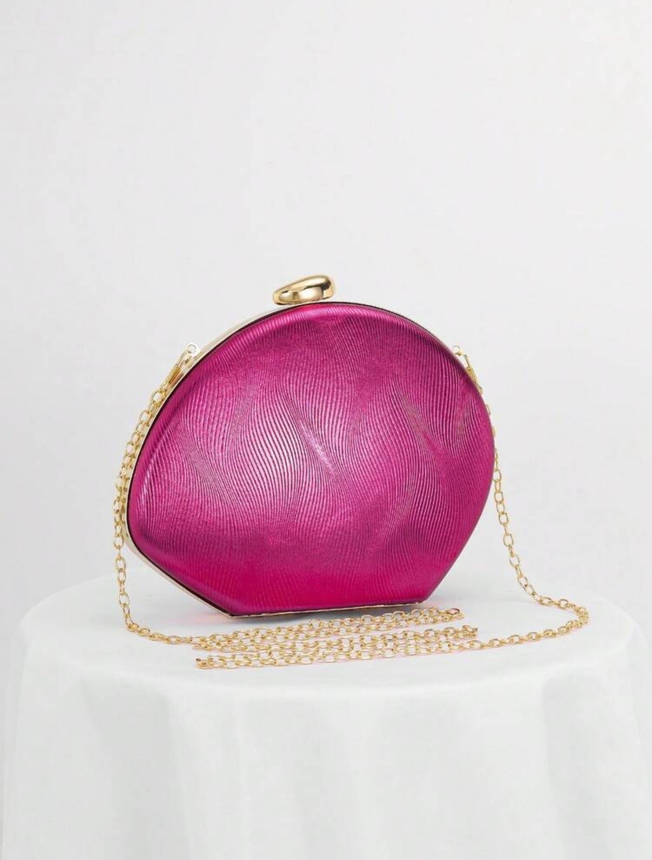 RIPPLE DESING BOX SHAPED EVENING CLUTCH BAG