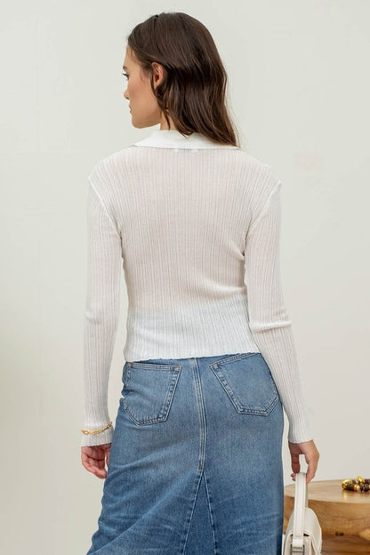 SOLID COLLARED KNIT TOP