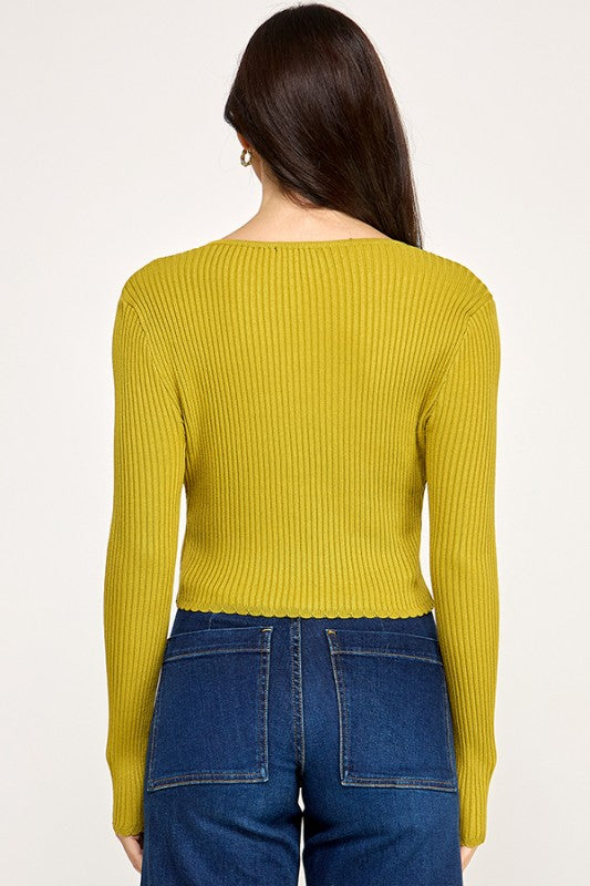 LONG SLEEVE SWEATER CROP TOP WITH TRIPLE FRONT TIES