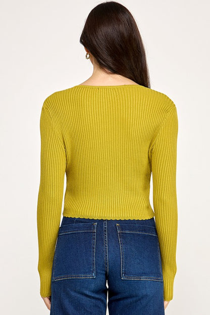 LONG SLEEVE SWEATER CROP TOP WITH TRIPLE FRONT TIES