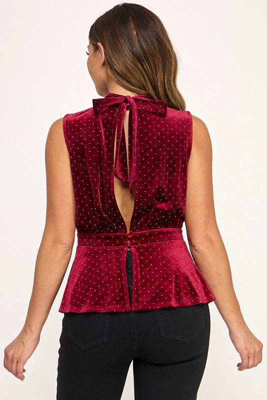 SLEEVELESS VELVET MOCK NECK TOP