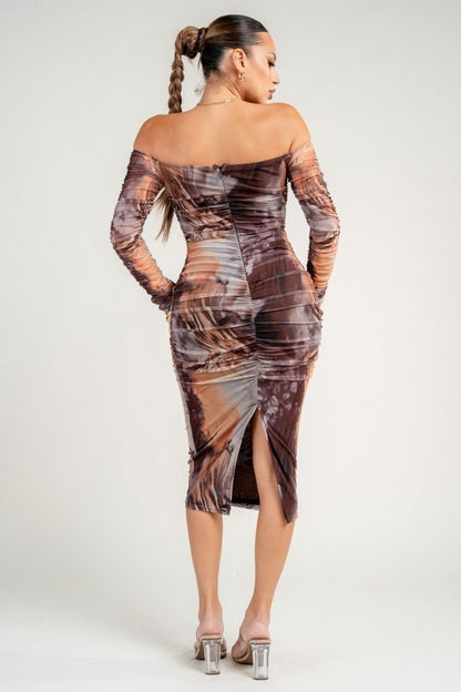 OFF SHOULDER LONG SLEEVE BODYCON MIDI DRESS