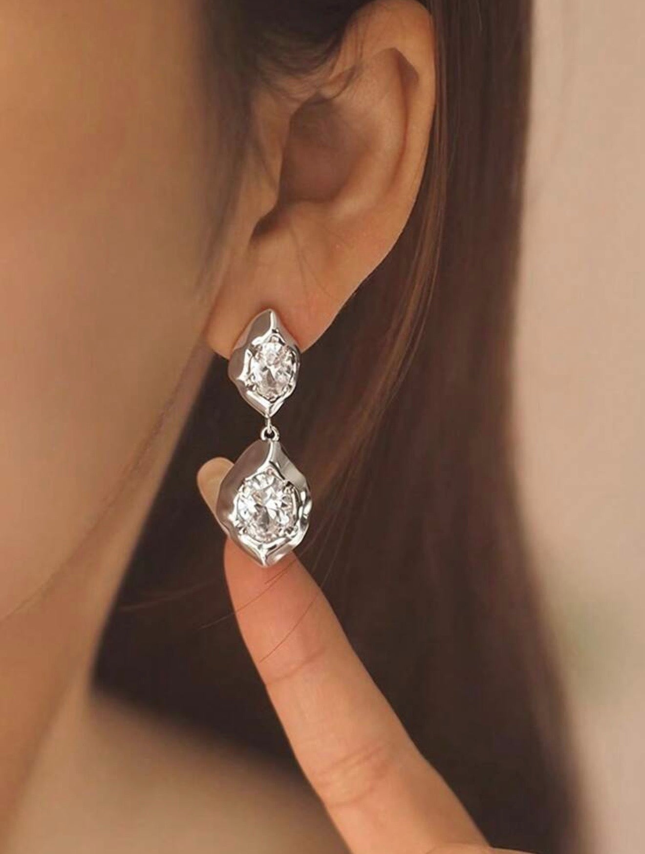 ASYMMETRICAL GEOMETRIC EARRINGS