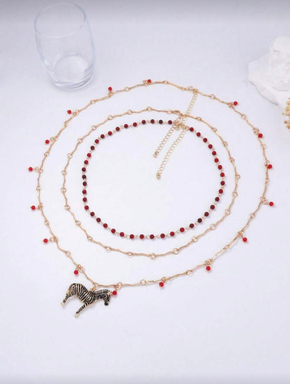 MULTI LAYER BEADED CHAIN NECKLACE WITH PENDANT