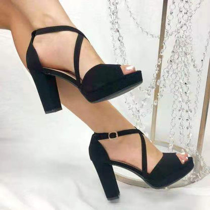 CHUNKY DRESS HEELS