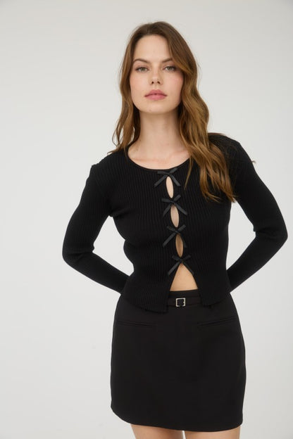 CUTOUT BOW DETAIL RIBBER KNIT CARDIGAN