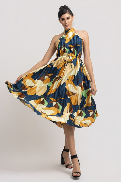 PRINTED PLEATED HALTER NECK MIDI DRESS