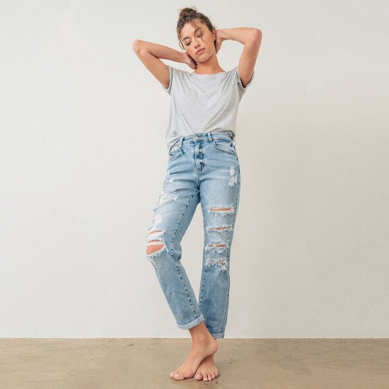 DESTRUCTED ROLLED CUFF BOYFRIEND JEAN