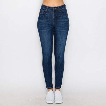 BASIC SKINNY JEANS