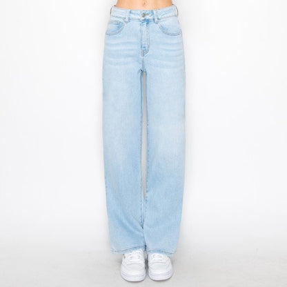 STRAIGHT JEANS PANT