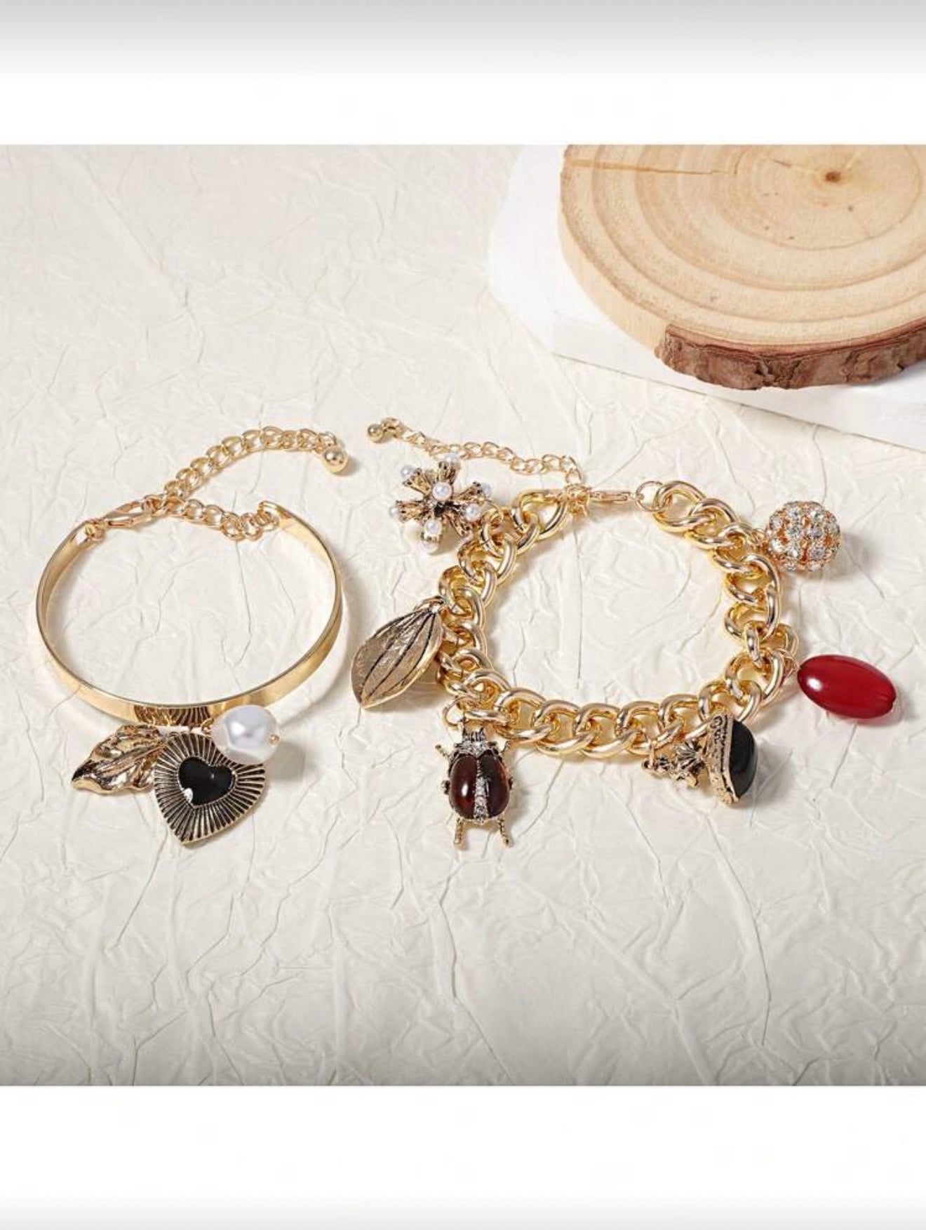 LAYERED VINTAGE INSECT HEART SHAPED BRACELET