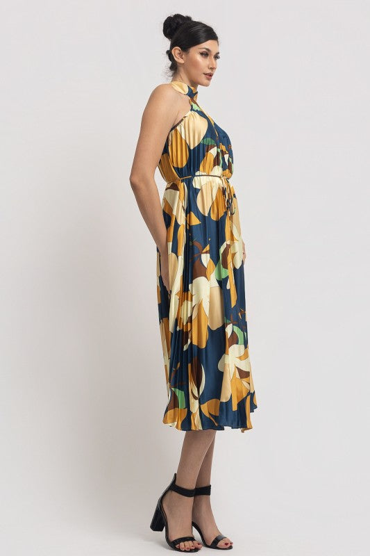 PRINTED PLEATED HALTER NECK MIDI DRESS