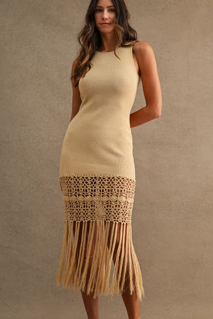 CROCHET FRINGE HEM KNIT MIDI DRESS
