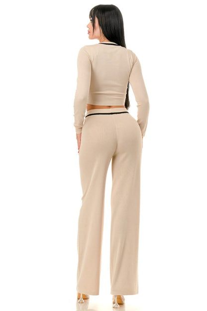 CROP TOP AND WID LEG PANTS KNIT MATCHING SET