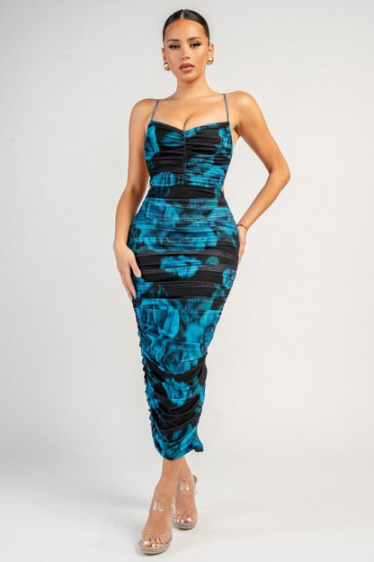 LACE UP BACK RUCHED MIDI DRESS