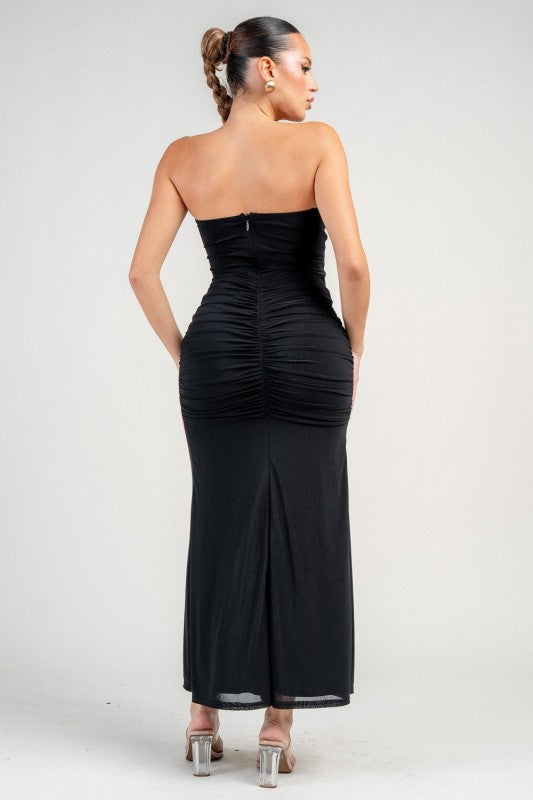 STRAPLESS RUCHED MIDI PARTY DRESS