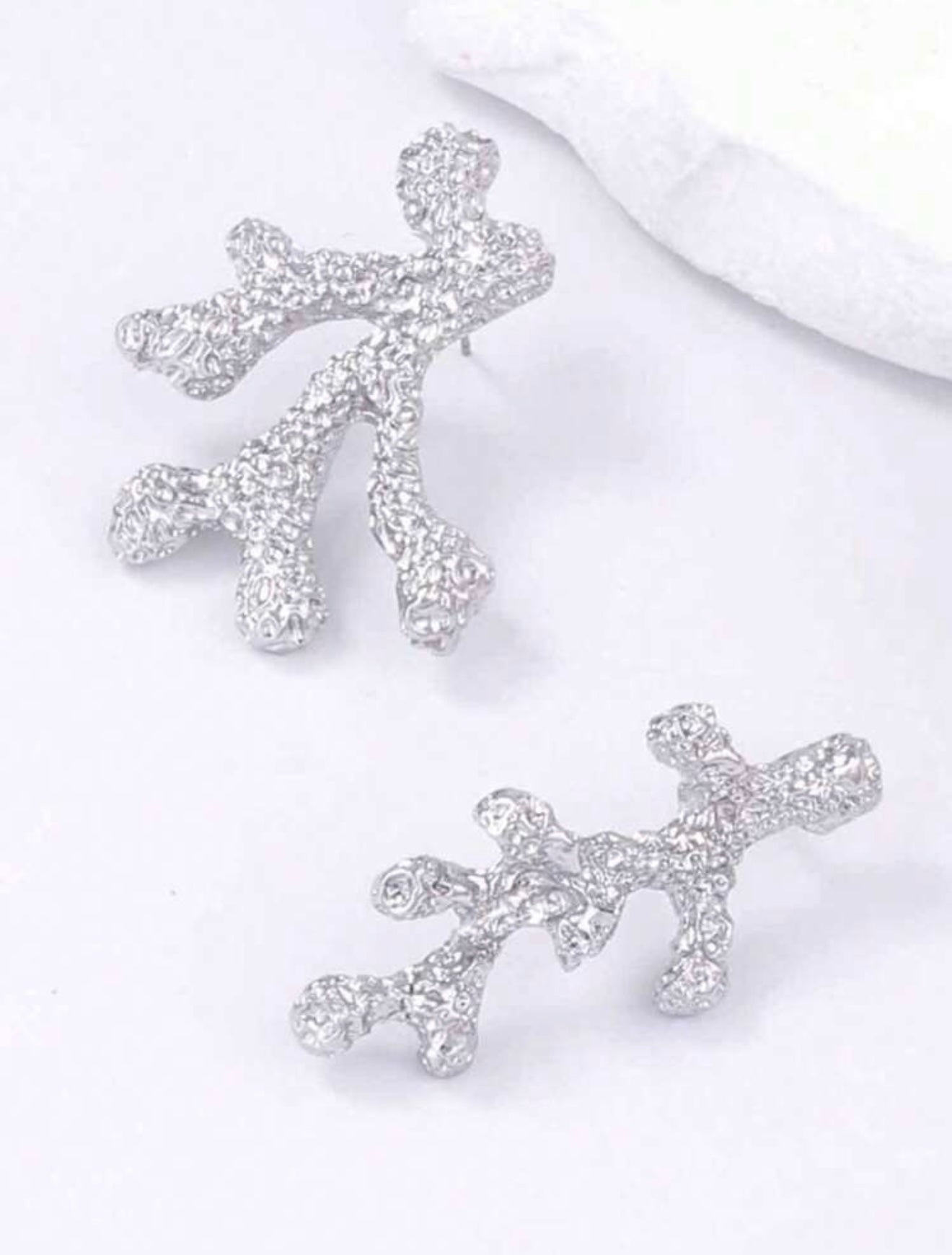 SILVER CORAL STUD EARRINGS